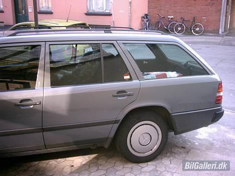 Mercedes Benz w124 300TE billede 9