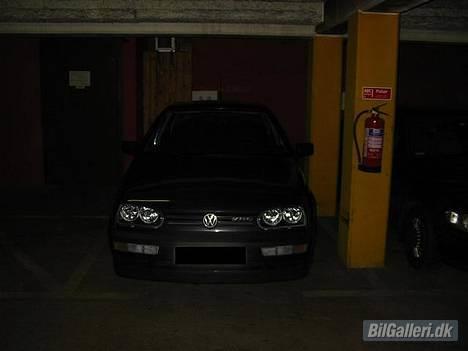 VW Golf 3 VR6 - Så kom der nye lygter på! billede 2