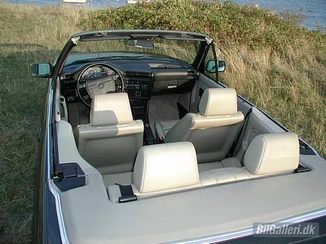 BMW 325i Cabriolet billede 2