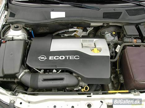 Opel Astra G 2.2 16v (solgt) billede 7