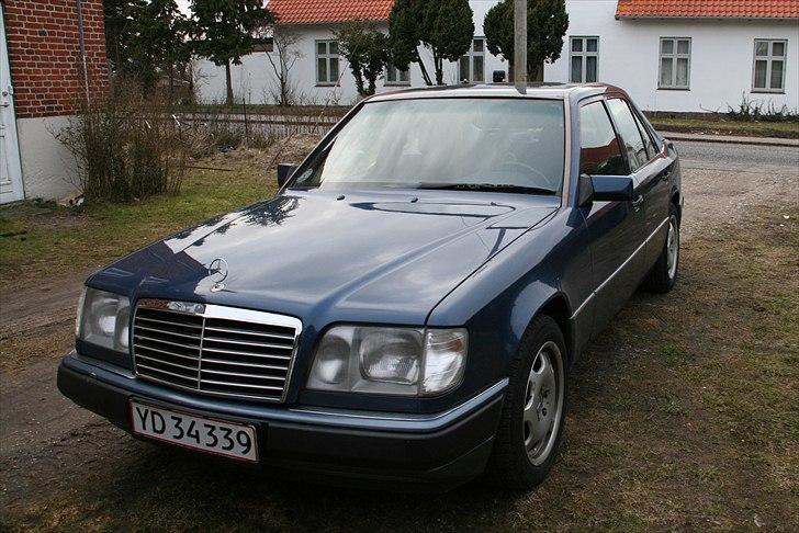 Mercedes Benz W124 320E Aut. - Første billede af det nye køretøj billede 1
