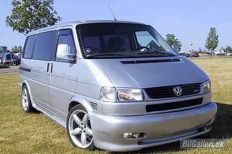 VW Transporter 2.5 TDI SOLGT billede 1