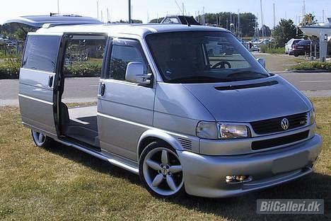 VW Transporter 2.5 TDI SOLGT billede 3