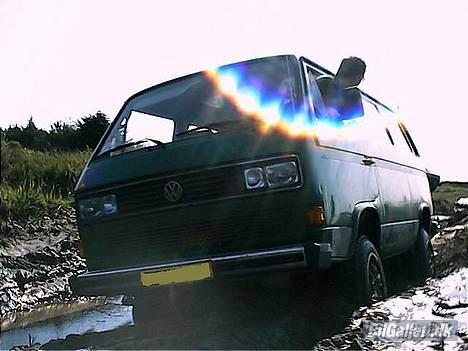 VW Transporter syncro - ja selv det medste muder kunne den klare, men dog ikke alt.. billede 3