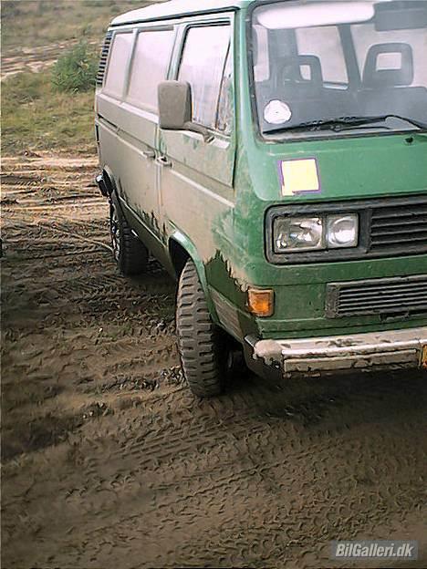 VW Transporter syncro - pænt grove..!!det synger af ht. når man kører på astfalt billede 5
