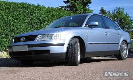VW Passat 1,8 Turbo 225 HK - WROOOOOM!!!! billede 1