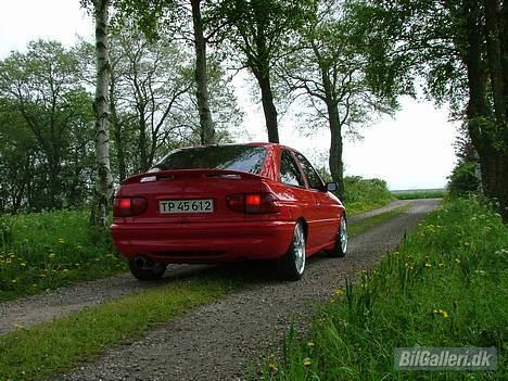 Ford Escort 1.8 dkp cl ! billede 8