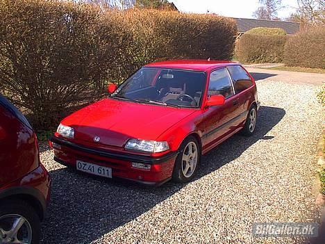 Honda Civic 1.6 16V *SOLGT* billede 1