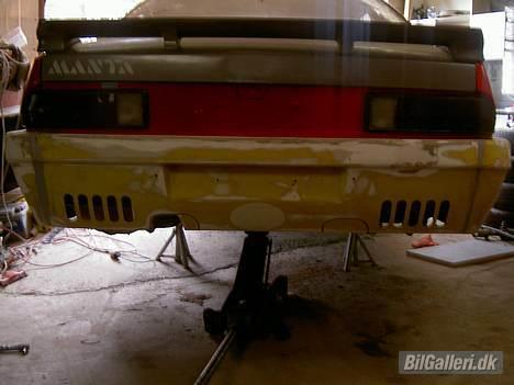 Opel Manta B  - så er bag skørtet kommet på hvad syntes i.??? billede 1