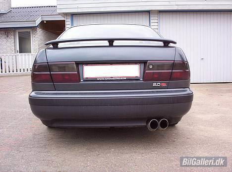 Toyota CarinaE Gli billede 4