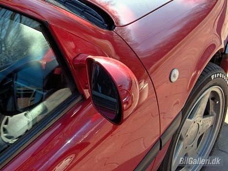 Opel Vectra A (R.I.P) - Indfarvede M3-spejle og hvide sideblinklys fra en Corsa B billede 6