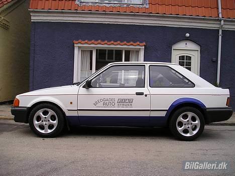 Ford Escort 1,6 CL Danmark billede 3