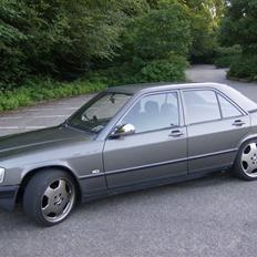 Mercedes Benz 190e BYTTET FOR MIN CORSA