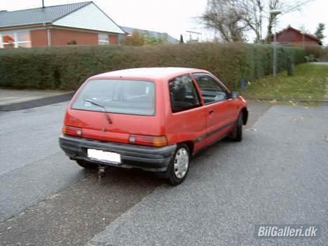Daihatsu charade billede 2