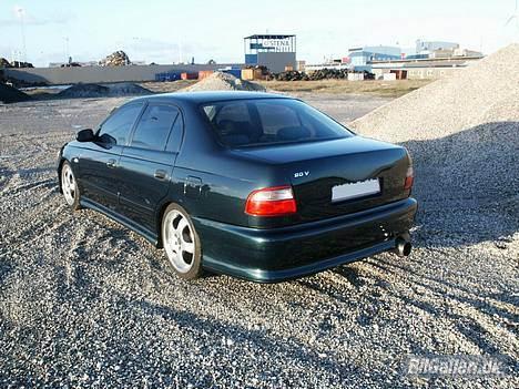 Toyota Carina E 1,6 20v *Solgt* billede 4