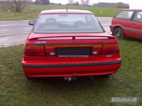 Mazda 626 coupe solgt billede 2
