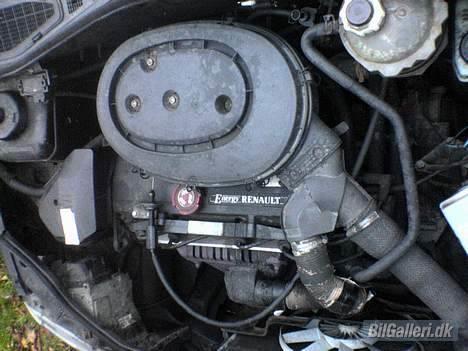 Renault Clio *Solgt* billede 8