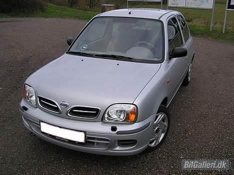 Nissan Micra Comfort 1.0 *SOLGT* billede 1