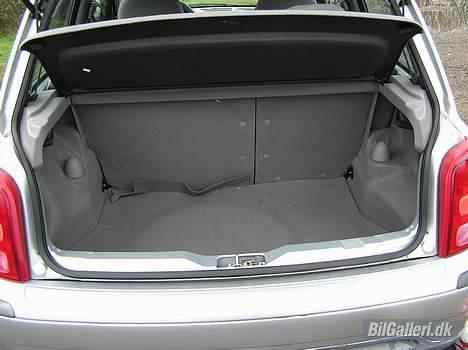 Nissan Micra Comfort 1.0 *SOLGT* billede 15