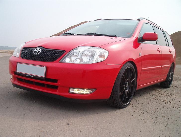 Toyota Corolla 2,0 D4D Solgt.. - Så kom der 18" på. billede 1