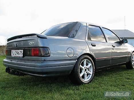 Ford serria 2,0 4x4 (solgt) billede 2