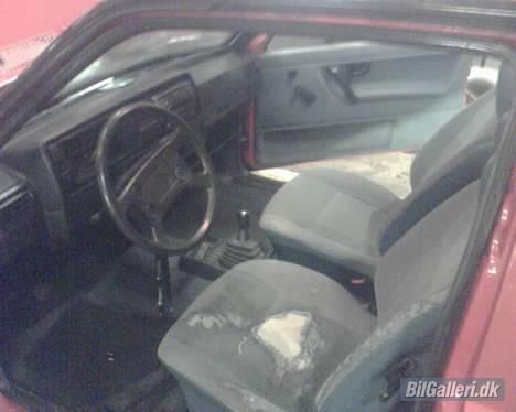 VW Golf 2 - Kabinen. Trænger til en kærlig hånd. billede 4