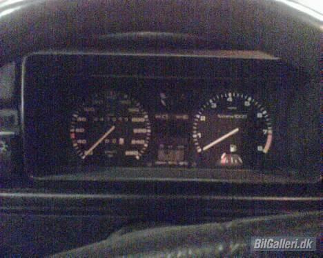VW Golf 2 - Det er sgu en af de dyre med omdrejningstæller.. Hehe billede 8