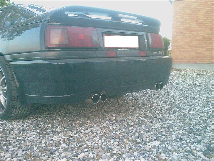 Toyota Supra 3,0 turbo targa  - 2 x 2 udstødning og anden kofanger, så den ikke er så højrøvet  :-) billede 5