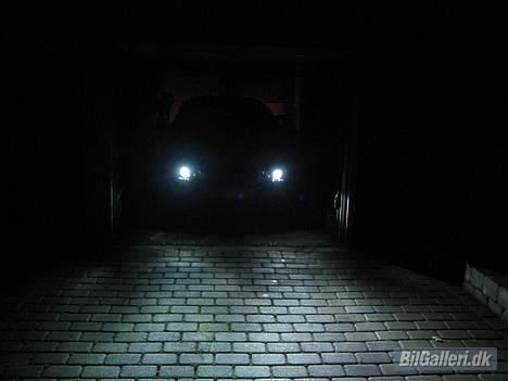 Fiat Bravo 1.6v - xenon og marealygter...giver et fedt lys billede 10