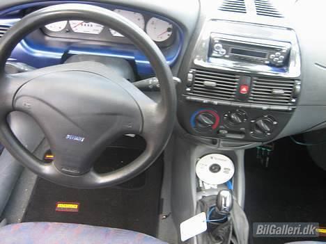 Fiat Bravo 1.6v - Kabinen, lavet om fra Thansen til Momo;-) billede 12