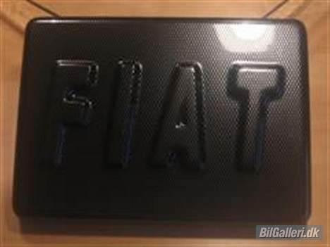 Fiat Bravo 1.6v - Carbon battericover - bliver snart monteret billede 15