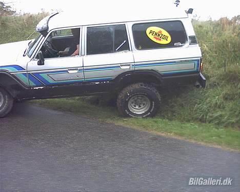 Toyota land cruiser hj 60/61 billede 4