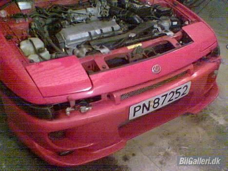 Mazda 323F GLX 1.8 16v - Montering av strober billede 12