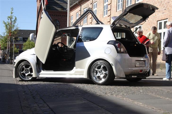 Suzuki Swift solgt billede 12