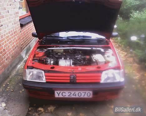 Peugeot 205 1.9 GTi billede 10