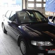 Opel vectra B totalskadet