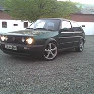 VW Golf II 1,8 solgt