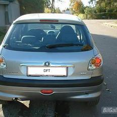 Peugeot 206 16v ( SOLGT )