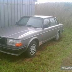 Volvo 240 gl