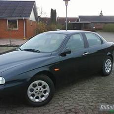 Alfa Romeo 156