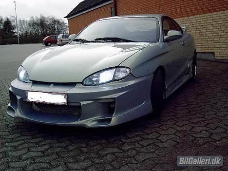 Hyundai Coupe 2,0 16v (SOLGT) billede 4