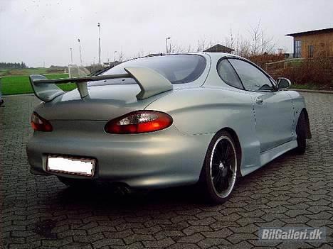 Hyundai Coupe 2,0 16v (SOLGT) billede 5