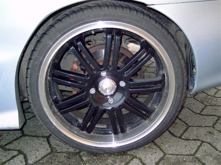 Hyundai Coupe 2,0 16v (SOLGT) - 18" BSA fælge med blank kant billede 14