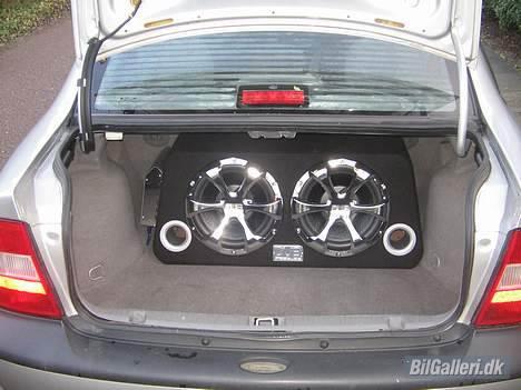 Opel Vectra B - Dejlig 2x12" sub fra audiobahn billede 8