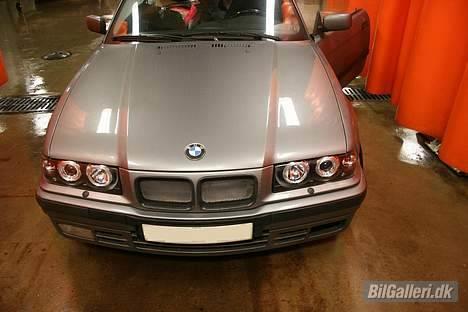 BMW 325i Coupe E36 (R) Solgt - Efter... billede 20