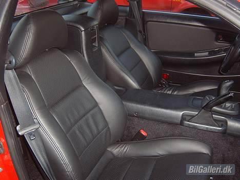 Toyota MR2 2.0 GTi (SW20) - Anden vinkel Nye sæder samt dørbeklædninger billede 10