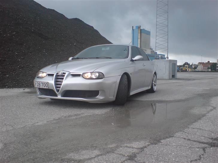 Alfa Romeo 156 2,0 TS *SOLGT* - Min nye front, men mangler lige de sidste ting på den... billede 3