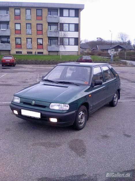 Skoda Felicia ** SOLGT** - Nye billder kommer når vejret bliver finerere billede 1