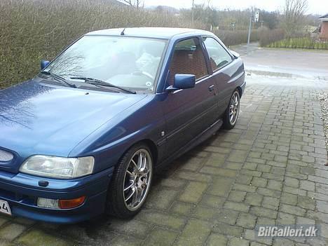 Ford Escort 1,8i Sport *Solgt* billede 1