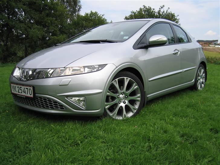 Honda Civic 1.8i Sport "solgt " - Nye 18" Org. Honda Fælge billede 6